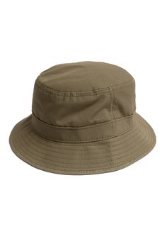 A breathable, but wind and water repellent accessory that quickly becomes both a rainy day and beach trip essential. Ventile is a premiere performance fabric. This Bucket Hat stays in stock each Spring-Summer for that exact reason. Available in Indigo and Olive for SS22 - with a few units in Navy still straggling from season’s past. Ventile fabric is woven in Switzerland from American grown and spun extra long staple (ESL) cotton, and the tightness of the weave makes it totally water repellent. Minimal Exterior, A Rainy Day, Performance Fabric, Ball Cap, Beach Trip, Dark Navy, Rainy Day, Extra Long, Repellent