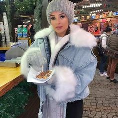 Fur Collar Outfit, Collar Outfits, Longline Denim Jacket, Jacket With Fur Collar, Baby Christmas Photos