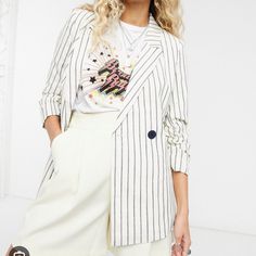 Brand New Blazer Size Medium Trendy White Office Blazer, Chic Striped Summer Blazer, Casual White Blazer For A Day Out, Black Spring Blazer For Day Out, Spring Striped Outerwear For Work, White Summer Blazer For Workwear, White Summer Blazer For Work, Summer Striped Long Sleeve Blazer, Summer White Blazer For Day Out