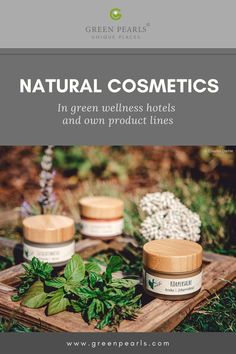 © Charles Diehle | Holidaymakers are choosing sustainable hotels because they wish to contribute to environmental protection, eat healthily and do something good for themselves - both on the inside and the outside. This is increasingly true for the use of skincare products as well. In this newsletter, we present which cosmetic lines our Green Pearls® partners carry in their hotels and which hotels have even created their own line of products! | Green Pearls® Minimal Travel, Green Cosmetics, Croatia Holiday, Healing Plants, Skin Care Range