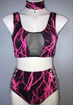 Estilo Soft, Peekaboo Top, Rave Bottoms, Fest Ideas, Modern Dance Costume, Rave Tops, Rave Fits