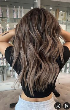 Brown Grown Out Roots, Mushroom Brown Balayage Hair Color, Ashy Dimensional Brunette, Brown Hair Ash Highlights, Light Ash Brown Hair Balayage, Mushroom Brown Hair With Highlights, Mushroom Brown Hair Color Balayage, Mushroom Balayage Brunette, Root Melt Brunette To Blonde