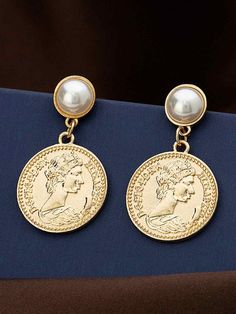 Gold Coin Earrings, Coin Earrings, Gold Jewellery Design, Gold Coins, Gold Pearl, Vintage Gold, Gold Jewelry, Jewelry Design, Gold