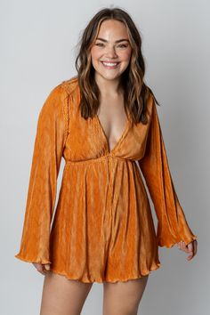 Bell sleeve pleated romper orange - Cute Romper - Trendy Rompers and Pantsuits at Lush Fashion Lounge Boutique in Oklahoma City Closet Model, Ruffle Romper, Cute Rompers, Denim Romper, White Coat, Women's Boutique, Red Carpet Looks, Long Sleeve Mini, Oklahoma City