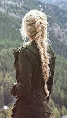 Fishtail braid #gorgeoushair Dutch Fishtail Braid, Fishtail Braid Hairstyles, Long Box Braids, Sisterlocks, Box Braids Hairstyles, Fish Tail Braid, Dream Hair