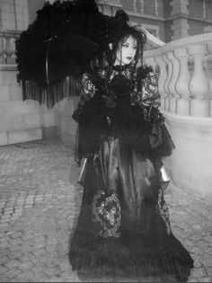 Japanese Goth Aesthetic, Vkei Fashion Aesthetic, Visual Kei Outfit Ideas, Vkei Aesthetic, Victorian Goth Aesthetic, Vkei Outfits, Vkei Fashion, J Goth, Visual Kei Outfits