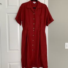 Brand New And Never Worn. Boutique Brand. Size S. Approximately 18-19” Armpit To Armpit; 46-47” Long. French Linen Material. Linen Material, French Linen, Boutique Brands, Lady In Red, Red Dress, Colorful Dresses, Boutique, Brand New, Womens Dresses