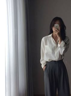 Korean Outfit Street Styles, Work Fits, Korean Girl Fashion, Tomboy Fashion, Moda Vintage, Korean Outfits, Mode Inspiration, Casual Style Outfits, Looks Vintage