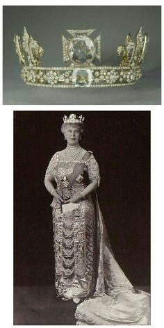 the tiara and dress worn by queen elizabeth ii in coronation robes are shown here