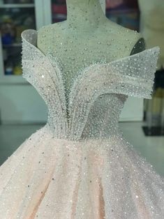 Glamorous Sparkling Tulle Dress, Pink Glitter Tulle Dress For Prom, Glitter Tulle Dress With Sweetheart Neckline For Debutante Ball, Elegant Dress With Glitter Tulle And Sweetheart Neckline, Elegant Dresses With Sparkling Glitter Tulle, Sparkling Fitted Dress For Debutante Ball, Fitted Sparkling Dress For Debutante Ball, Sequin Tulle Dress For Debutante Ball, Tulle Sequin Dress For Debutante Ball