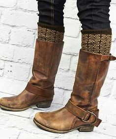 Western Brown Mid-calf Boots For Fall, Rugged Brown Knee-high Boots For Fall, Brown Western Lace-up Moto Boots, Style Hippie Chic, Brown Western Ankle-high Boots, Western Brown Knee-high Boots With Reinforced Heel, Cold Weather Outfit, Plus Size Fall Outfit