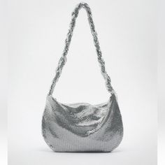 Zara Sparkly Shoulder Bag Beautiful Black Bucket Bag, Bag Zara, Silver Handbag, Metallic Mesh, Silver Bags, Denim Shoulder Bags, Faux Leather Purse, Zara Bags, Chain Strap Bag