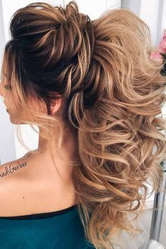 Homecoming hairstyles are all different. Yet, all of them are gorgeous and unique. And it is always up to you to choose your perfect one! 2c Hairstyles, Prom Hair Updos, 2c Hair, Box Braids Styling, Homecoming Hair, Hair Solutions, Hair Haircuts, Side Braid, Styling Gel