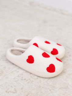 Heart SlippersSlippers Heart Slippers, Cozy Slippers, Slippers Cozy, Heart Pattern, On Design, Small Heart, Mens Slippers, Heart Patterns, Classic T Shirts