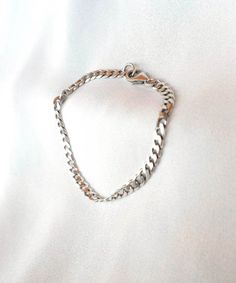 Chain link bracelet - 925 sterling silver chain. Bracelet is available in variety of length. Please choose the one that fits you most. Chain width: 4mm Material: sterling silver 925 (stamped) ► Nickel Free ✔ ► Tarnish Resistant ✔ ► No Allergic reaction ✔ ► 30 days return policy ✔ ► Accept replacements and custom orders ✔ ► I ship all items in a jewelry gift box ✔ ► Greeting card - upon request ✔ Shipping information : ► Tracking number ✔ ► Expedited / Express shipping - additional payment oooooo Classic White Gold Chunky Chain Bracelet, Classic White Gold Bracelets With Chunky Chain, Classic White Gold Bracelet With Chunky Chain, Elegant Silver Cuban Link Bracelet With Chunky Chain, Modern Chunky Cuban Link Chain Bracelet, Classic Silver Cuban Link Bracelet With Chunky Chain, Everyday White Gold Chain Link Bracelet, Classic Cuban Link Chain Bracelet For Everyday, Classic Cuban Link Silver Chain Bracelet