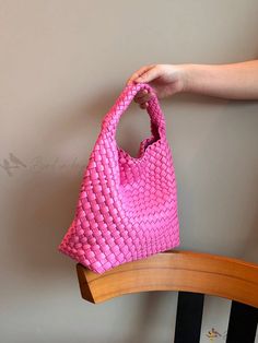 Bird in Bag - Exquisite Vintage Mermaid Style Handbag – Versatile and Stylish, Ideal for Professional, Commuting, Casual and Campus Use, Features Fashionable Woven Design, Drawstring Closure, and Single-Shoulder Strap in a Charming Dopamine Color Scheme Pink Hobo Bag For Daily Summer Use, Pink Summer Hobo Shoulder Bag, Pink Summer Hobo Bag For Shopping, Summer Pink Hobo Bag For Shopping, Summer Pink Hobo Shoulder Bag, Handmade Pink Bucket Bag, Pink Shoulder Bucket Bag With Braided Handles, Pink Shoulder Hobo Bag For Vacation, Pink Hobo Shoulder Bag For Vacation