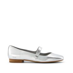 Refine your style with our modern ballet flat. Featuring a softly squared toe, a chic strap and high-quality metallic leather uppers, our Bianca is in a class of her own. Pair with dresses or jeans for a put-together look without sacrificing comfort! Leather upper with metallic detailing. TOMS leather products support responsible manufacturing via the Leather Working Group. Rubber outsole. Non-removable OrthoLite® Eco LT-Hybrid™ insole for enhanced comfort and breathability made with 26% eco con Elegant Silver Flats For Spring, Modern Square Toe Ballet Flats For Spring, Spring Modern Square Toe Flats, Silver Leather Ballet Flats For Spring, Silver Pointed Toe Ballet Flats For Spring, Silver Pointed Toe Flats For Spring, Silver Leather Ballet Flats For Formal Occasions, Spring Formal Silver Ballet Flats, Spring Silver Formal Ballet Flats