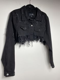 Beautiful sold out online. Measures Chest across 22” Length 14” Sleeves 25” Black Denim Crop Jacket, Black Cropped Jean Jacket, Denim Jacket Cropped, Style Roots, Frayed Denim Jacket, Grunge Jeans, Crop Top Jacket, Crop Jean Jacket, Painted Jeans