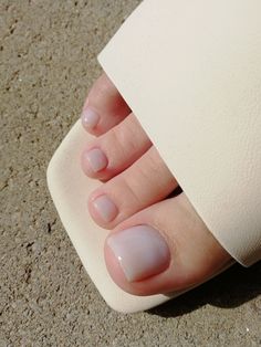 Clean Pedicure Ideas, Pale Skin Pedicure Color, Clean Pedicure Color, Feet Nail Ideas, Clean Pedicure, Clean Feet Nails, Nail Feet Design, Matte Pedicure, Old Money Pedicure