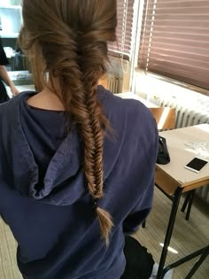 Braid Fishtail, School Hair, Pinterest Hair, Hairstyle Inspo, Hair Stylies, School Hairstyles, Hair Stylist Life, Cut My Hair