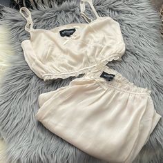 Kittenish Lexi Lingerie Set! Never Worn! Pants Are A Small And Top Is Extra Small. Cream Lace Trim Bottoms For Loungewear, Feminine Beige Bottoms For Loungewear, Feminine Beige Loungewear Bottoms, Beige Feminine Bottoms For Loungewear, Feminine Beige Lounge Bottoms, Lingerie Set, Women's Intimates, Lingerie, Pants