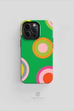 Colorful green iPhone case with abstract retro circle pattern, a stylish and eye-catching accessory for your phone. Green Phone Case, Pattern Rainbow, Green Iphone Case, Green Iphone, Inspired Aesthetic, Green Cases