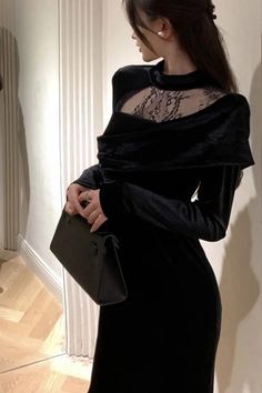 Velvet Pattern, Halter Bodycon Dress, Long Sleeve Velvet Dress, Velvet Maxi Dress, Velvet Maxi, Bodycon Maxi Dresses, Black Velvet Dress, Straight Neckline, Bodycon Dress Parties