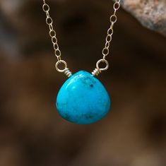 Teardrop Turquoise Necklace Gold or Sterling Silver Dainty - Etsy Greece Genuine Turquoise Jewelry, Wedding Stone, Birthstone Gifts, Nature Inspired Jewelry, Genuine Turquoise, December Birthstone, Keep Jewelry, Turquoise Pendant, Dainty Necklace