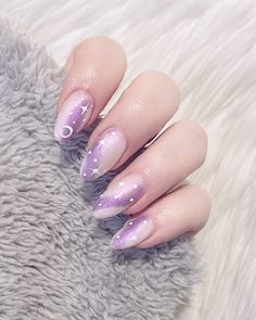 Moon Star Nail Art, Purple Galaxy Nails, Galaxy Nail Designs, Nails Galaxy, Black And Purple Nails, Galaxy Nail, Planet Nails, Purple Ombre Nails