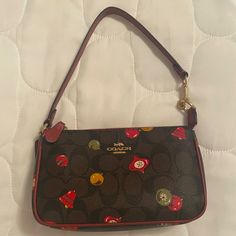 Authentic Coach Bag, Never Used. Is In Great Condition! Super Cute! Vintage Coach Purses, Cute Coach Bags, Bags Coach, Working Class, Autumn Aesthetic, Coach Bag, Vintage Coach, Mini Bags, Cute Little Animals