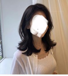 Medium Layered Asian Hair, Modicum Length Hair, Asian Mom Haircut, Hushcut Haircut Short, Asian Haircut Medium Layered Curtain Bangs, Hush Cut Medium Length, Haircut Inspo Shoulder Length, Korean Wolf Cut Hair Medium, Hush Cut Shoulder Length