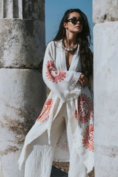 This unique Robe produced from Cotton fabric woven by hand in old style hand looms. The pattern was applied by hand by printing from wooden molds. Oeko-Tex®100 certified organic dyes are used in printing. Patterns do not fade as they are washed. One size * 100% Cotton * STANDARD 100 by OEKO-TEX® certified. It has been tested in an independent laboratory and verified to be safe against over 350 hazardous substances. * Machine Washable The product on the model is standart size Listing for matching Kimono Cotton, Cotton Bathrobe, Modern Kimono, Printed Kimono, Hand Looms, Wood Block Printing, Organic Dyes, Spa Gift, Cotton Kimono