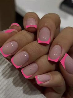 Rose Red  Collar   Colorblock Color Nails Embellished   Nail,Hand & Foot Care Light Pink French Tip, Nails Heart Design, Light Pink French, Biab Nail, Nails Light Pink, Light Pink Nail Designs, Summer Holiday Nails, Holiday Nails Easy, Natural Fake Nails