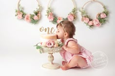 Flower Smash Cake Photoshoot, Smash Cake Birthday Pictures, Isn’t She Onederful Cake Smash, First Birthday Cake Photoshoot, Cake Smash Baby Girl, Pink Smash Cake Photoshoot, Floral Cake Smash Photography, 1st Birthday Girl Cake Smash, Cake Smash Set Up