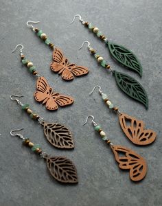 Best free laser cut files earrings Wood Leaf Earrings, Cricut Wood Jewelry, Handmade Wood Earrings, Laser Engraved Jewelry Ideas, Wood Earrings Handmade, Wood Accessories Jewellery, Crystal Bead Crafts, Laser Earrings Design, Wooden Jewelry Handmade