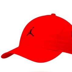 Brand New Men's Jordan Adjustable Hat. Red/Black Red Short Brim Baseball Cap For Outdoor, Oklahoma Sooners Football, Jordan Hats, Fitted Baseball Caps, Flat Bill Hats, Jordan Grey, Retro 11, Jumpman Logo, Jordan Red