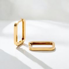 14K Gold Long Rectangle Hoop Earrings, Big Small Geometric Oblong Hoops, Minimalist Huggie, Dainty Earring, Engagement Earrings Gift for Mom 💜 Details Width  9.60 mm Lenght  15.35 mm Thickness  1.90 mm  These hoops are insanely easy to wear and elevate every look, so you can toss them on with jeans and a tee or your Saturday night dress. The best-selling hoops that have become a staple in everyone's eardrobe and one of our most popular styles.  Featuring 14K solid gold for pierced ears, these b Modern Square Hoop Earrings Tarnish Resistant, Modern Gold Rectangular Hoop Earrings, Minimalist Square Gold Hoop Earrings, Modern Square Tarnish-resistant Hoop Earrings, Everyday Rectangular Single Earring, Modern Square Hoop Earrings For Everyday, Rectangular Yellow Gold Hoop Earrings For Everyday, Minimalist Yellow Gold Earrings With Rectangular Links, Modern Rectangular Tarnish-resistant Earrings