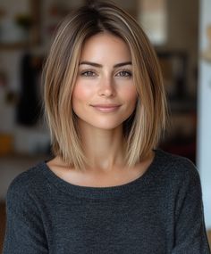 Smooth Blunt Bob with Fall Hair Colors Copper Blonde: Modern Classic. Brown Bob Haircut With Curtain Bangs, Short Bob Long Fringe, Honey Bob Hair, Golden Bob Hair, Mom Haircuts 2024, Louise Thompson Hair, Sienna Miller Hair Bob, Balayage Brunette Straight Hair, Hair 2024 Fall