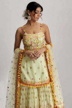 Sonia Strappy Sharara Set Strappy Sharara Suit, Indian Wedding Sister Outfit, Backless Indian Outfit, Mehendi Simple Outfit, Indian Sweet 16 Outfits, Haldi Wedding Outfits, Beach Wedding Indian Outfit, Indian Traditional Outfit Women, Indian Shaadi Outfits