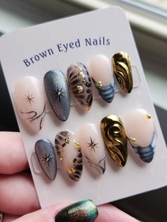 Gold Designs On Nails, Japanese Nails Designs, Silver Gold Nails, Silver And Gold Nails, Nails Concert, Fall Blue Nails, Metal Nails, Concert Nails