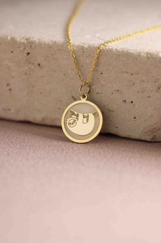 Gold Sloth Pendant - Sloth Gold Necklace ● Material of pendant: Solid Gold 14k ( REAL GOLD ) ● Metal Stamp: 14k ( REAL GOLD ) ● The pendant is available in 5 sizes: - 12,7 mm / 0.5 inches (Diameter) - 14,0 mm / 0,55 inches ( Diameter ) In the photos - 15,3 mm / 0.6 inches ( Diameter ) - 16,5 mm / 0,65 inches ( Diameter ) - 19,1 mm / 0,75 inches ( Diameter ) ( In the photos the size is 14mm / 0.55 inches Diameter ) ( Jump Ring inner diameter: 4 mm ) ● Material of chain: Solid gold 14k ( REAL GOLD Round Charm Necklaces For Wedding, White Gold Custom Round Necklace Gift, White Gold Circle Necklace For Gift, White Gold Circular Necklace For Gift, Handmade Yellow Gold Necklaces For Birthdays, Round Charms Necklace For Birthday Gift, Circle Shaped Yellow Gold Charm Necklace For Gift, Circle Charm Necklace In Yellow Gold For Gift, Round Charms Jewelry As Gifts