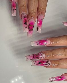 G Tattoos, Pink Ombré Nails, Karol G Concert, Ideas Summer Nails, Nails Xmas, Concert Nails, G Tattoo, Kitty Nails