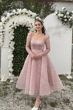 Unique Pink Sparkly A-line Long Sleeve Midi Dress, Strapless With Ankle Length Skirt ! Long Frock Models, Gown For Wedding Party, Dress Soiree, Midi Dress Strapless, Gown For Wedding, Short Dress Patterns, Dress Designs For Stitching, Frock Models, Chinese Fancy Dress