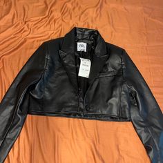 Zara Black Cropped Leather Jacket Size Medium Brand New With Tags Never Worn Zara Leather Jacket, Cropped Leather Jacket, Zara Leather, Zara Jackets, Black Crop, Zara Black, Leather Jackets, Leather Jacket, Jackets & Coats