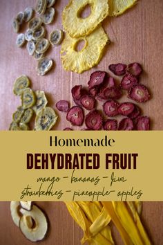 how to dehydrate fruit including bananas, mangoes, strawberries, kiwis, pineapples, and apples How To Make Dried Fruit, How To Dehydrate Fruit, Diy Dehydrated Fruit, Baked Fruit Chips, Dehydrated Kiwi, Diy Dried Fruit, Apartment Homesteading, Preserve Fruit, Dehydrate Pineapple