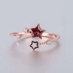 Star Crossed Ring LIN24 Star Shaped Ring, Star Engagement Ring Vintage, Crossed Ring, Star Rings, Stars Ring, Kawaii Store, Unique Promise Rings, Cute Ring, Pretty Jewelry Necklaces