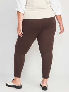 Online exclusive! Soft & stretchy with a professional ponte knit fabric, these versatile Stevie pants say you love being in charge and looking good doing it.  Total boss move??‍???? Extra high-rise waistband.  Seamed through front of skinny leg.  D Stevie Pants, Ankle Pants, Petite Size, Say You, Knit Fabric, Old Navy, The Selection, High Rise, Pants For Women