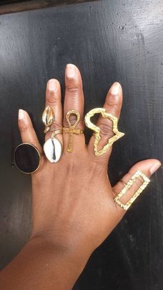 Listing is for 5pcs rings Shipping through dhl Express  Wholesale prices available  Contact us for more information African Ring Vintage, African Rings, Afrocentric Jewelry, Brass Rings, 401k