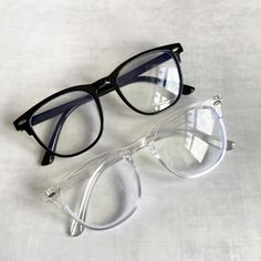 Black Blue Light Glasses, Clear Blue Light Glasses, Glasses Blue Light, Blue Ray Glasses, Glasses With Clear Frames, Bluelight Glasses Aesthetic, Blue Light Filter Glasses, Medical Glasses, Accessories Glasses