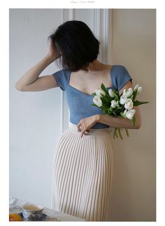 <color>



beige

Brown

black

blue






<Size>





small size



Length: 47cm

Bust: 81cm

Waist: 63cm




medium size 



Length: 48cm

Bust: 86cm

Waist: 68cm




L size



Length: 49cm

Bust: 92cm

Waist: 74cm









<Material>



Viscose

Nylon






<model wearing>



wearing size

 

medium size




model dimensions



Height: 170cm

Weight: 55kg

Bust: 84cm

Waist: 65cm

Hip: 94cm 55kg Woman, Princess Vintage, Beige Brown, Styl Vintage, Vintage Looks, Medium Size, Black Blue, Vintage Dresses, New Dress